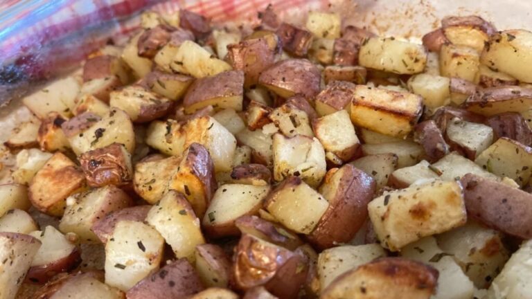 garlic rosemary potatoes fresh from the oven